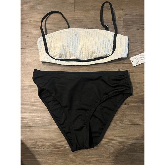 Cupshe swim suit- nwt- medium - Picture 1 of 4